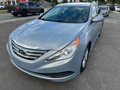 Used 2014 Hyundai Sonata GLS image 3