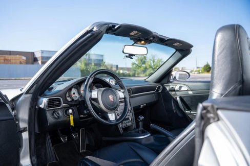 Used 2005 Porsche 911 Carrera S image 3