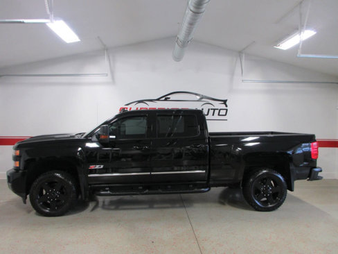 Used 2019 Chevrolet Silverado 2500 LTZ image 2