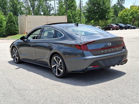 Used 2022 Hyundai Sonata SEL Plus image 4