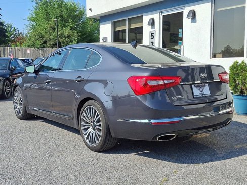 Used 2015 Kia Cadenza Premium w/ Technology Package image 6