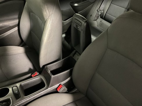 Used 2017 Chevrolet Cruze LT w/ Convenience Package image 24