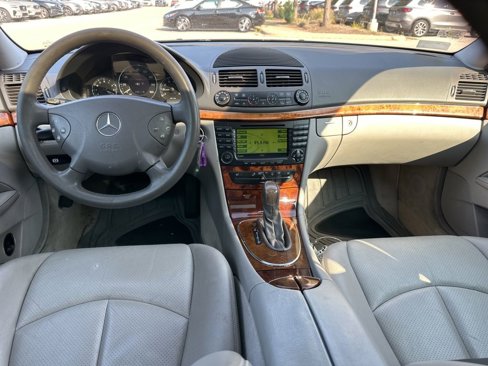 Used 2004 Mercedes-Benz E 320 Sedan image 12