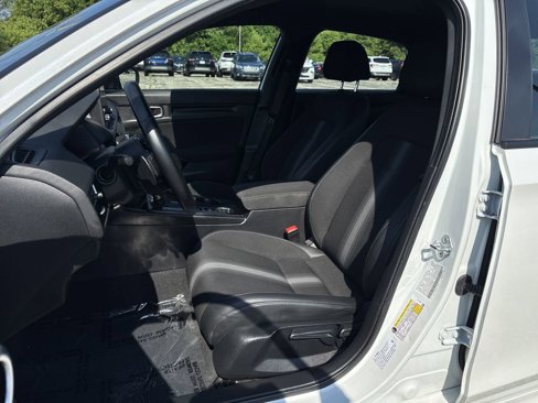 Used 2023 Honda Civic Sport image 4