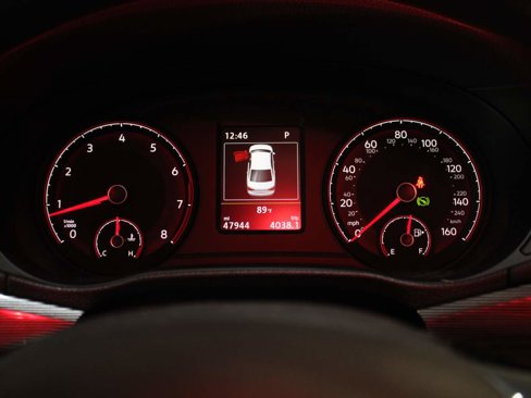 Used 2020 Volkswagen Passat 2.0T R-Line image 19
