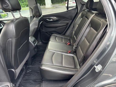Used 2020 GMC Terrain SLT w/ Preferred Package image 27