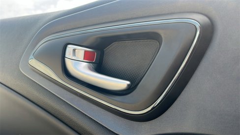 Used 2016 Chrysler 200 S image 13