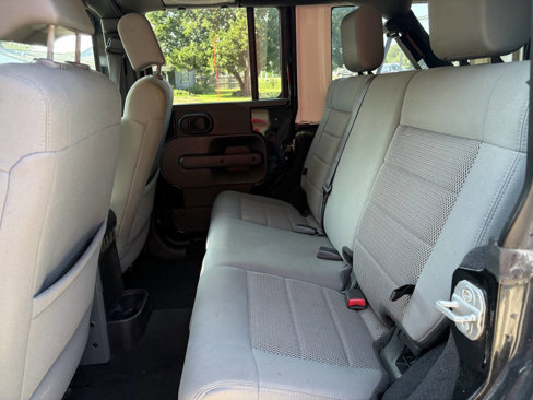 Used 2008 Jeep Wrangler Unlimited Rubicon w/ PWR Convenience Group image 20