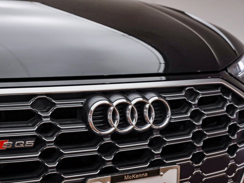 Used 2022 Audi SQ5 Premium w/ Convenience Package image 6