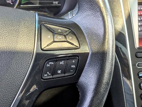 Used 2016 Ford Explorer Limited image 17