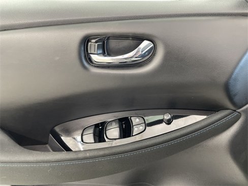 Certified 2024 Nissan Leaf SV Plus image 21