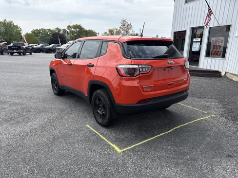Used 2018 Jeep Compass Sport w/ Tech Group image 3