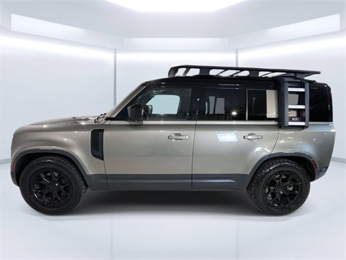 Used 2020 Land Rover Defender 110 First Edition image 6