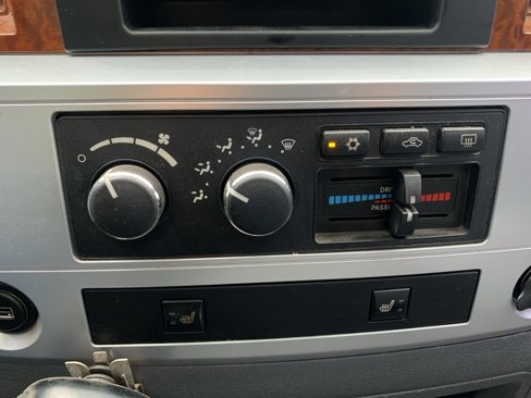 Used 2006 Dodge Ram 2500 Truck Laramie w/ Protection Group image 19