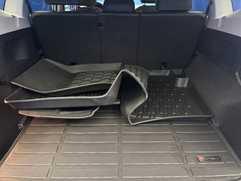 Used 2021 Volkswagen Tiguan SE image 26