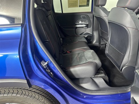 Used 2024 Mercedes-Benz GLB 250 image 17