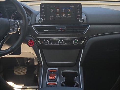 Used 2019 Honda Accord EX image 19