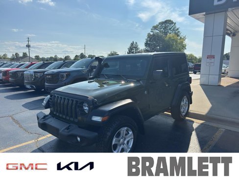 Used 2021 Jeep Wrangler Sport S image 1