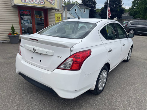 Used 2018 Nissan Versa SV image 8