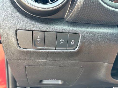 Used 2022 Hyundai Kona N Line image 19