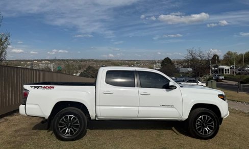 Used 2023 Toyota Tacoma TRD Sport image 8