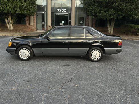Used 1992 Mercedes-Benz 300 E 2.6 image 51