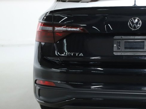 Used 2024 Volkswagen Jetta S image 42
