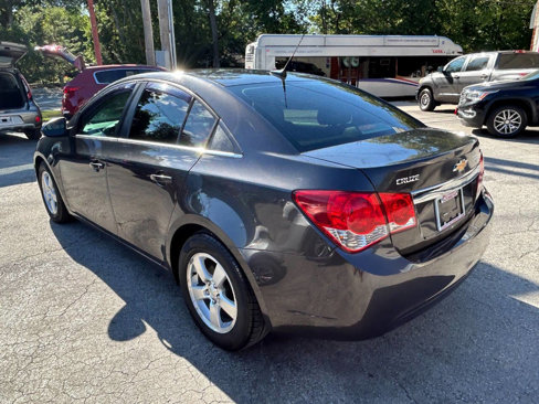 Used 2014 Chevrolet Cruze LT image 10