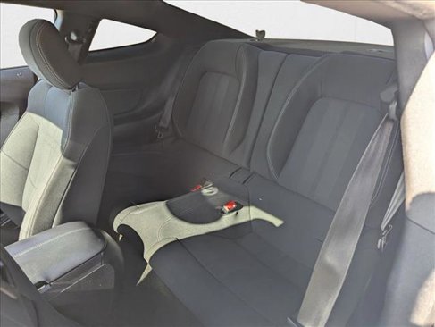 Used 2018 Ford Mustang Coupe image 16