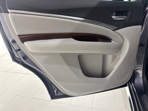 Certified 2018 Acura MDX SH-AWD w/ Technology Package image 15