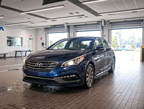 Used 2016 Hyundai Sonata Sport w/ Option Group 1V image 5