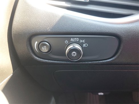 Used 2024 Chevrolet Malibu LT image 28