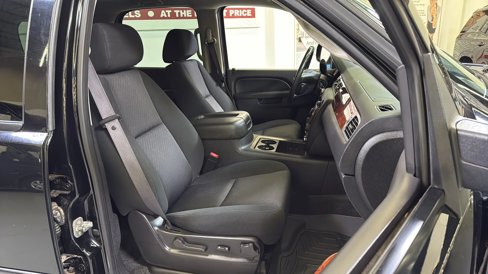 Used 2011 Chevrolet Tahoe LS image 15
