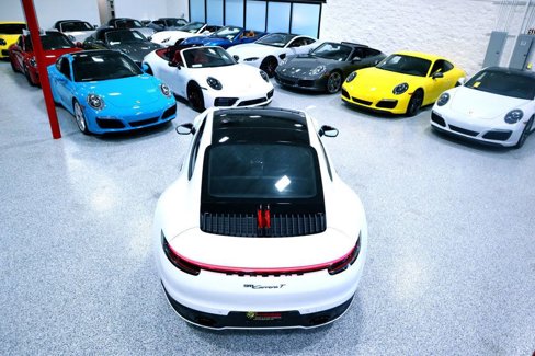 Used 2023 Porsche 911 Carrera T image 15