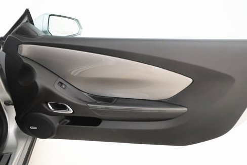 Used 2010 Chevrolet Camaro SS w/ RS Package image 18
