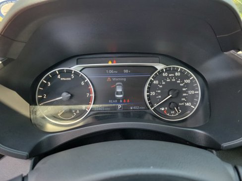 Used 2024 Nissan Altima 2.5 SV image 19