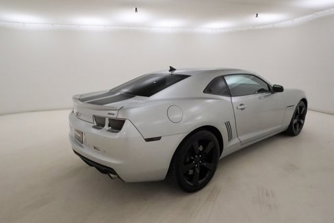 Used 2010 Chevrolet Camaro SS w/ RS Package image 3