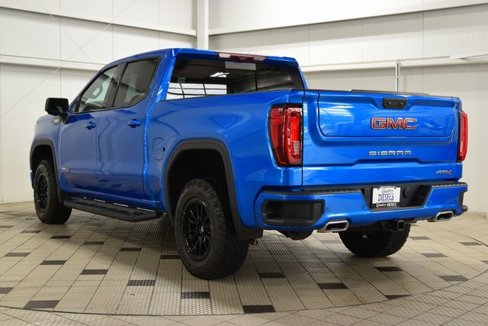 Used 2023 GMC Sierra 1500 AT4 w/ Technology Package image 5