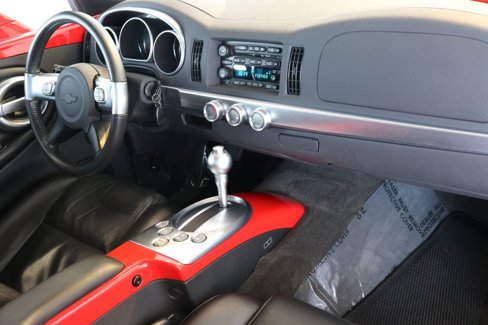 Used 2005 Chevrolet SSR w/ Preferred Equipment Group image 29