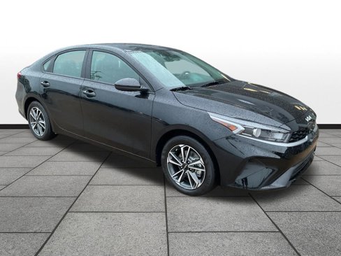 Used 2024 Kia Forte LXS image 8