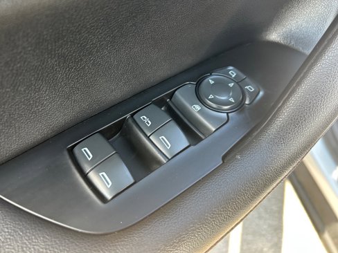 Used 2022 Chevrolet Blazer RS image 18