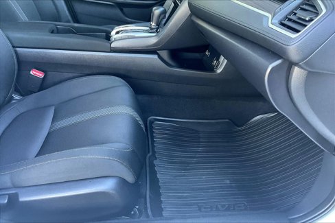 Used 2019 Honda Civic EX image 22