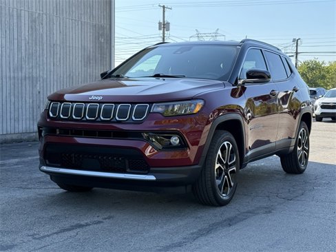 Used 2022 Jeep Compass Limited image 10