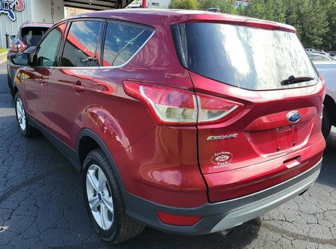 Used 2016 Ford Escape SE image 11