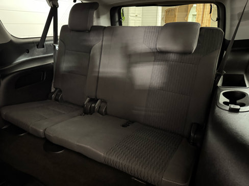 Used 2018 Chevrolet Suburban LS image 29