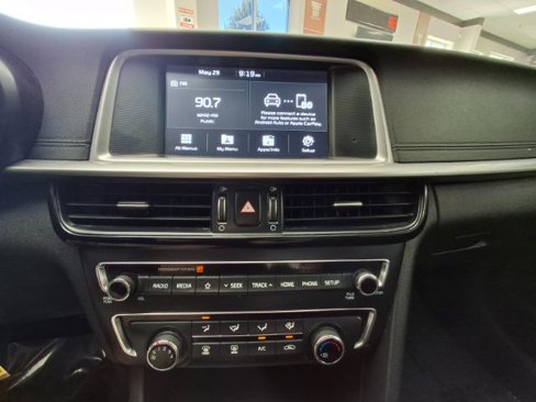 Used 2019 Kia Optima LX image 11
