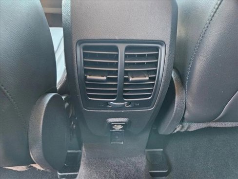 Used 2018 Ford Escape SEL image 17