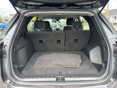 Used 2020 Chevrolet Equinox LS image 12