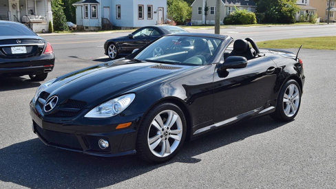 Used 2011 Mercedes-Benz SLK 300 image 16