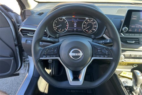 Used 2023 Nissan Altima 2.5 SV image 29
